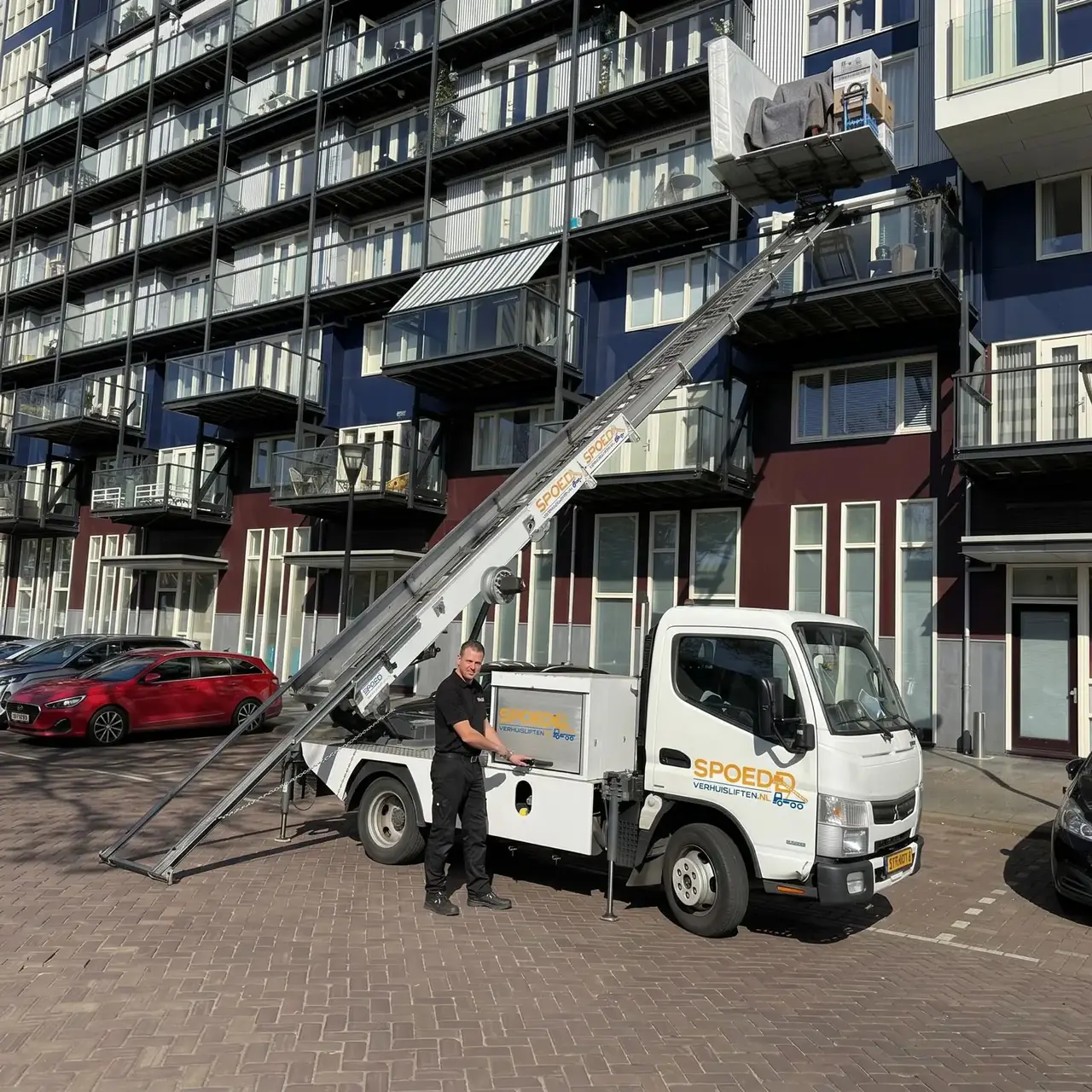 Verhuislift inclusief ervaren operator